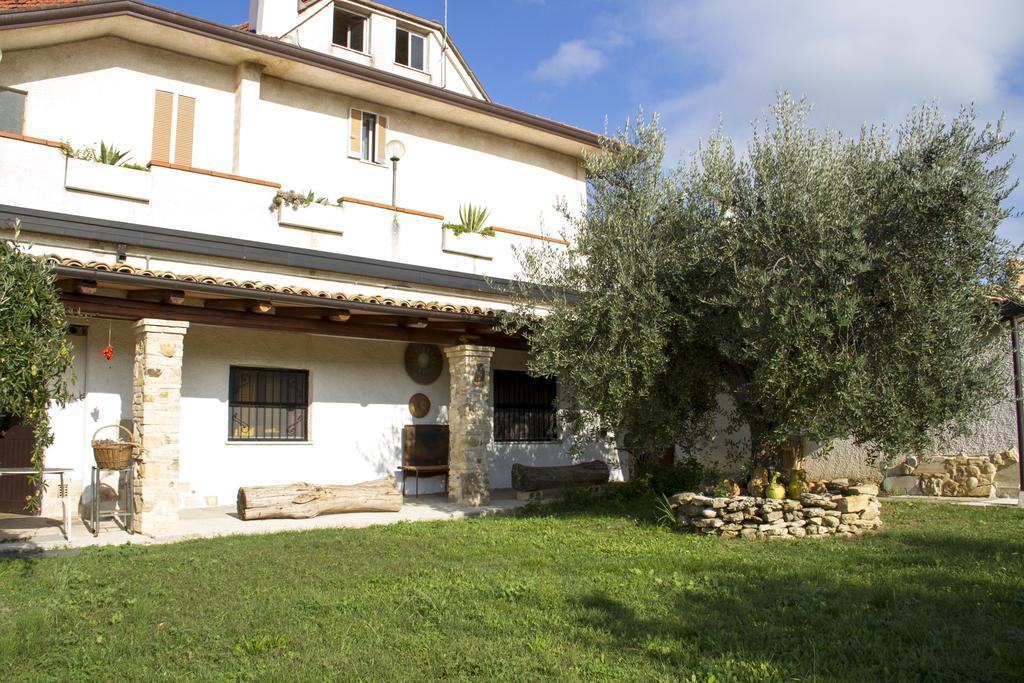 Casa Dell'Arciprete B&B Arielli Bilik gambar
